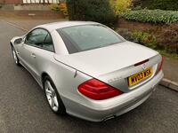 MERCEDES-BENZ SL