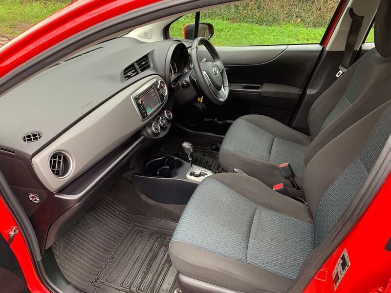 TOYOTA YARIS
