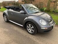 VOLKSWAGEN BEETLE