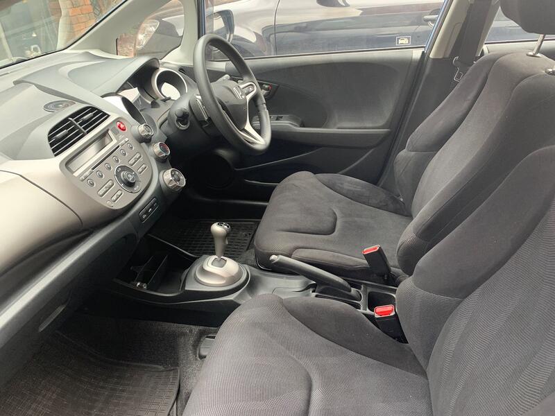 HONDA JAZZ
