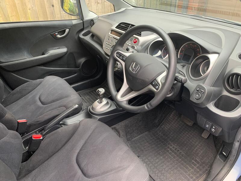HONDA JAZZ