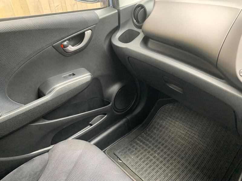 HONDA JAZZ