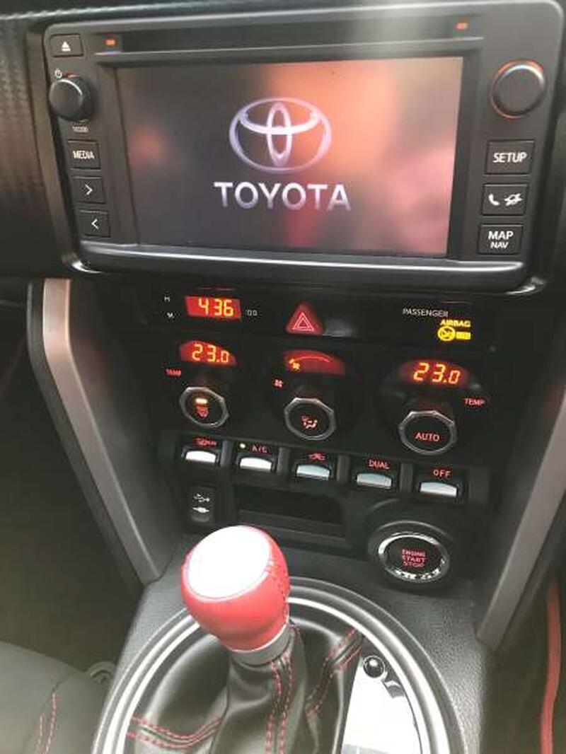 TOYOTA GT86