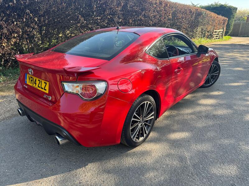 TOYOTA GT86