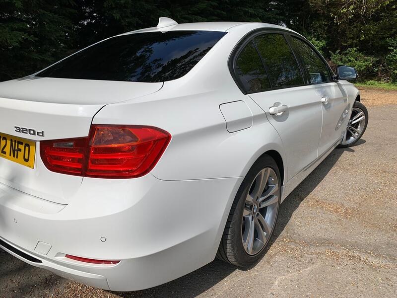 BMW 3 SERIES