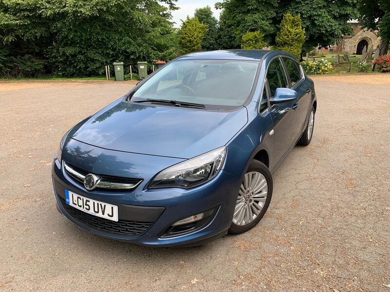 VAUXHALL ASTRA