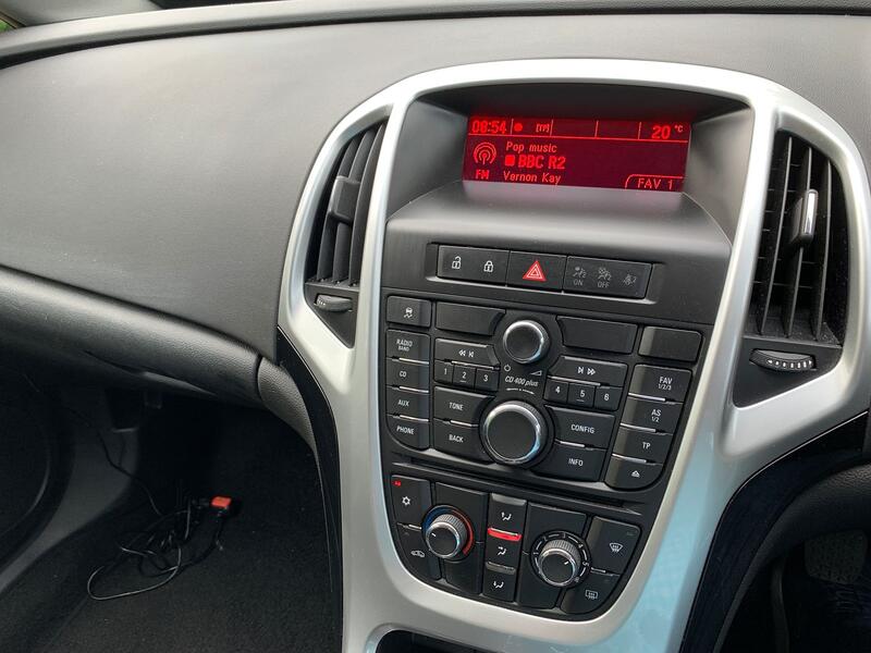 VAUXHALL ASTRA