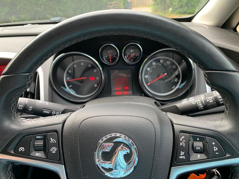 VAUXHALL ASTRA