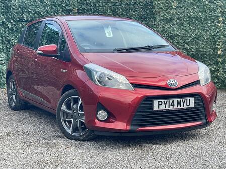 TOYOTA YARIS