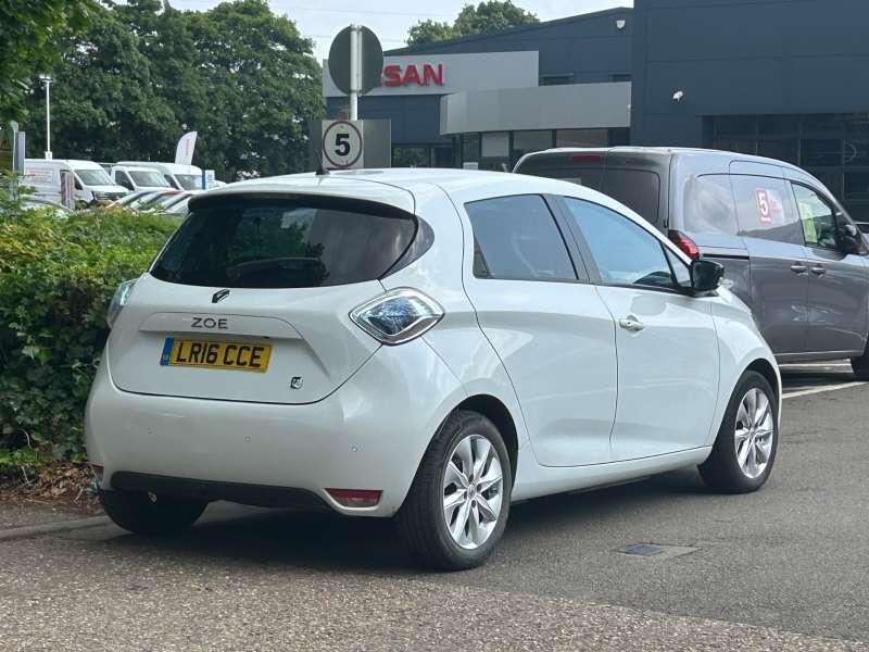 RENAULT ZOE