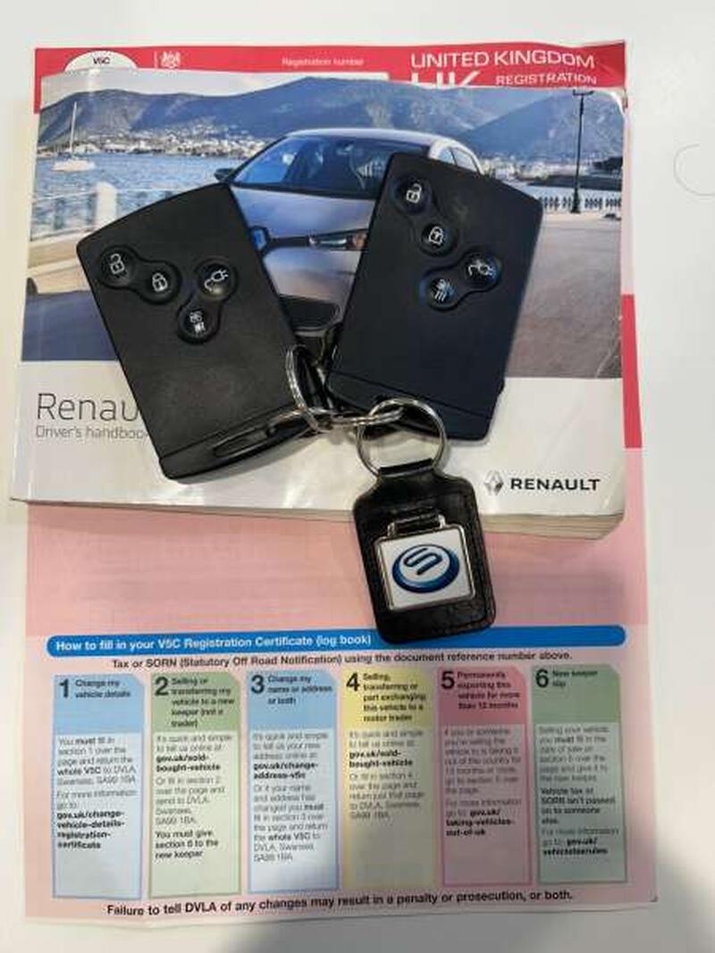 RENAULT ZOE